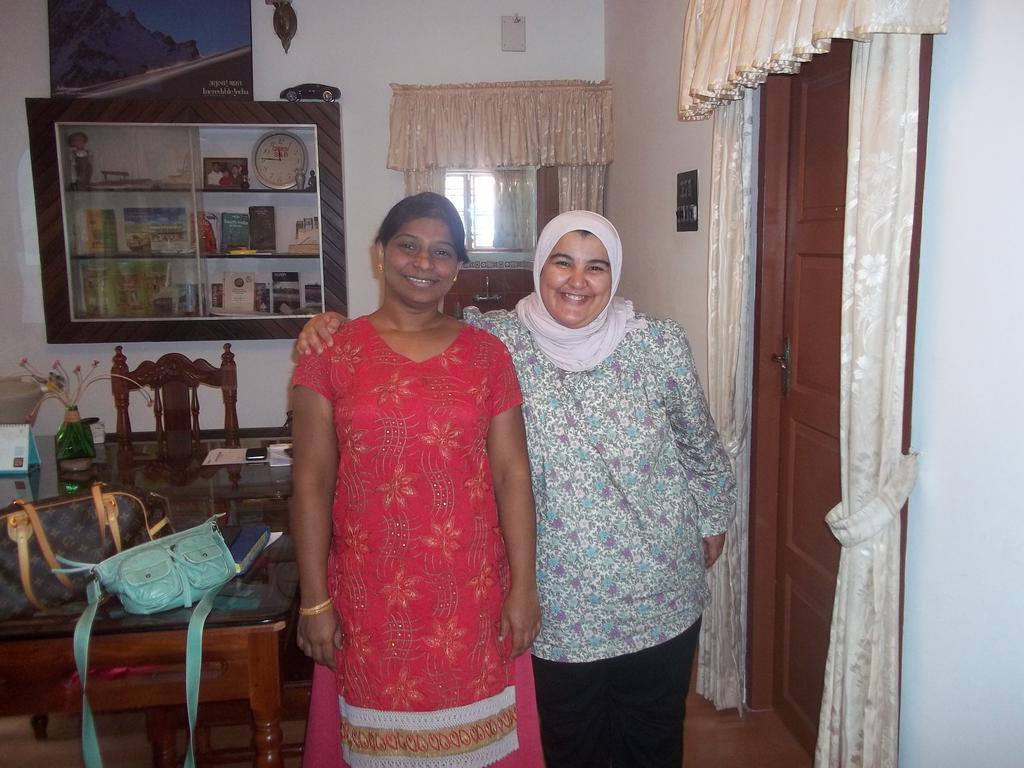 Aroma Home Stay Kochi المظهر الخارجي الصورة