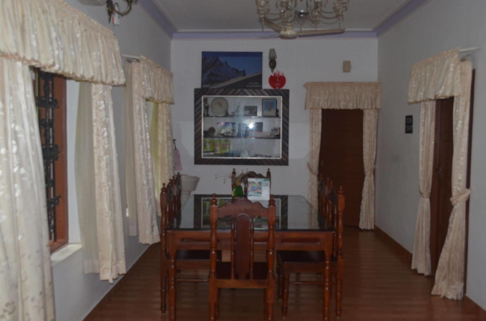 Aroma Home Stay Kochi المظهر الخارجي الصورة